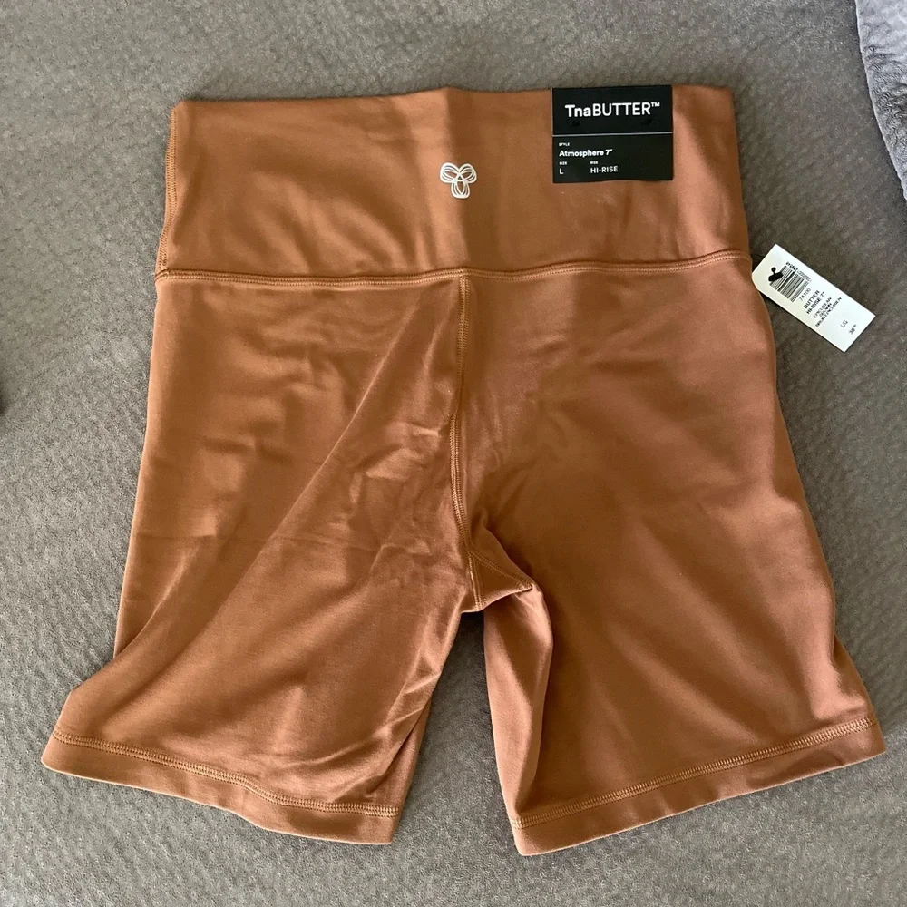 Aritzia Biker Shorts Bundle - Picture 5 of 5